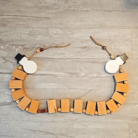 Wooden Blocks "Merry Christmas" with Snowmen on Each End Beads Hanger - Picture 6 of 8